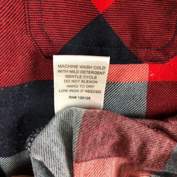 R N B shirt red black check roll tab button up pockets casual size medium - Picture 8 of 16